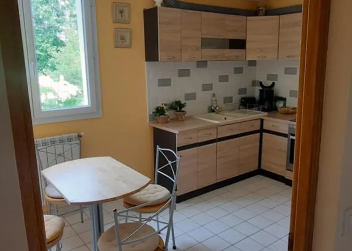 De Maison Avec 2 Апартаменты